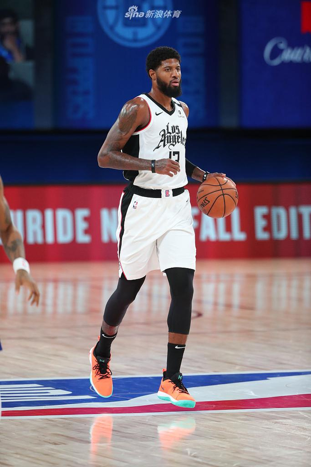 人们在他的 人们在他的