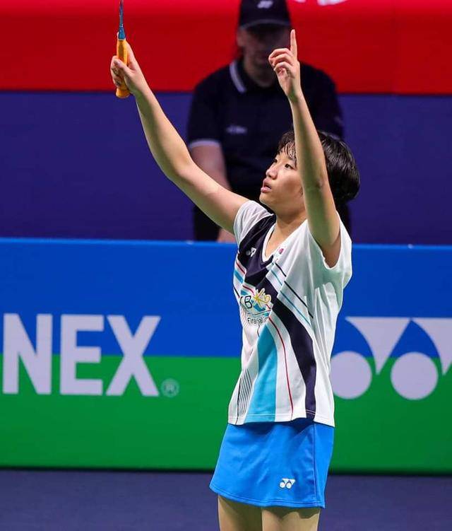 牵制或重新 牵制或重新